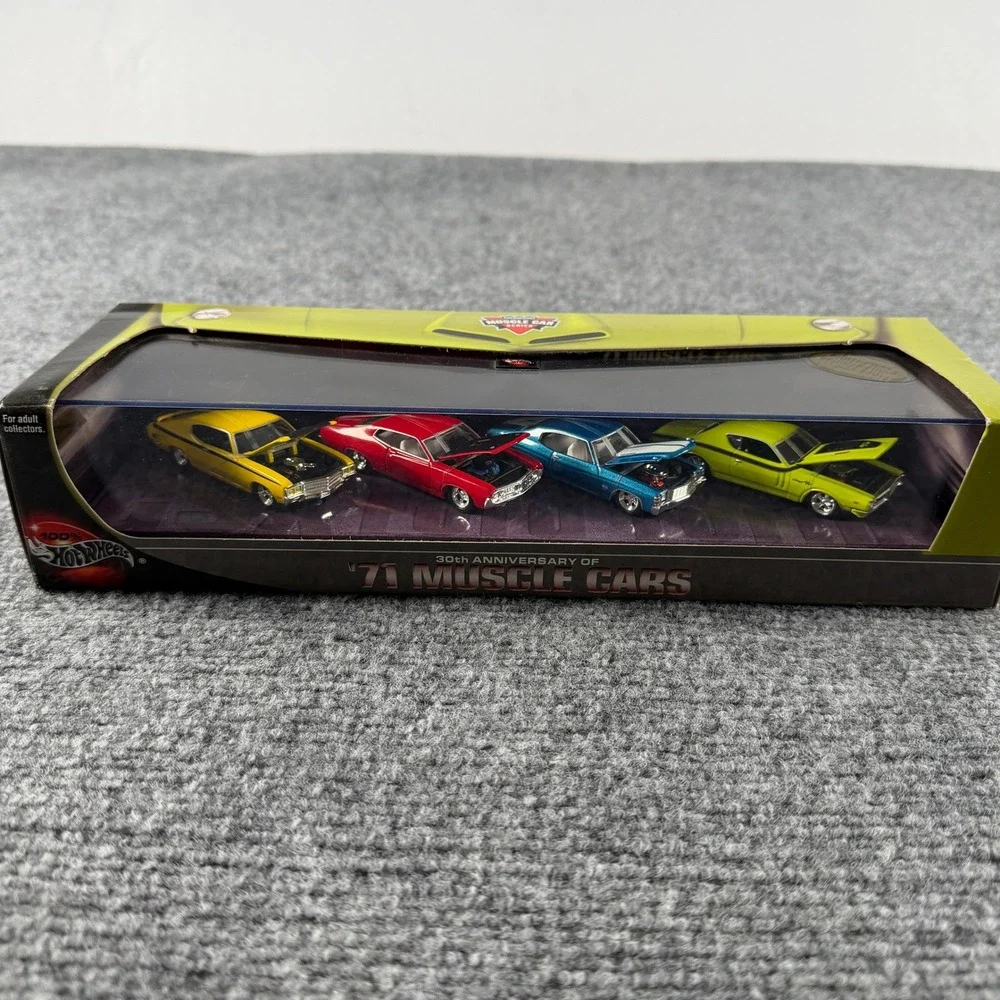 Hot Wheels 71 Muscle Cars 30th Anniversary Set 1:64 Multi-Color 29778 Diecast